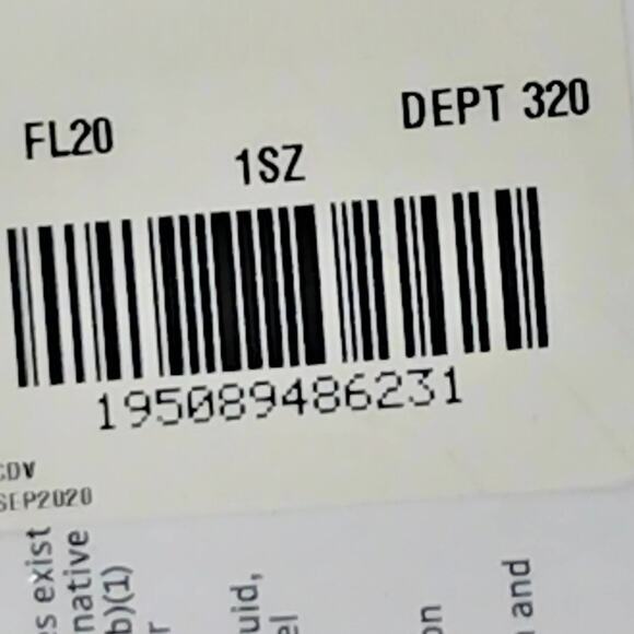 Hanes Ultrafuse Face Mask, NCAA South Carolina Gamecocks Adult OS Garnet Black - Picture 5 of 5